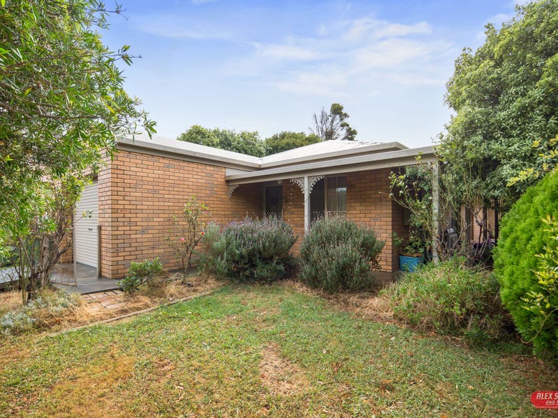 2/24 POPLAR STREET, Wonthaggi, Vic 3995 Property Details