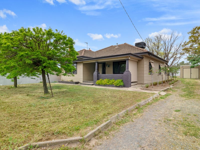 38 Kennedy Street, Euroa, Vic 3666 Property Details