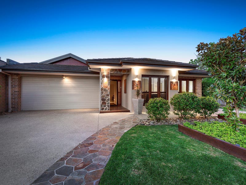 5 Feathery Grove, Sandhurst, Vic 3977 Property Details
