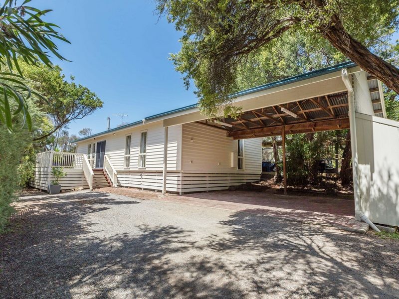 13 Carslake Avenue, Blairgowrie, Vic 3942 Property Details