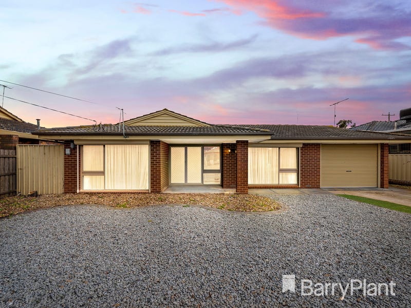 2 Vaina Street, Werribee, Vic 3030 Property Details