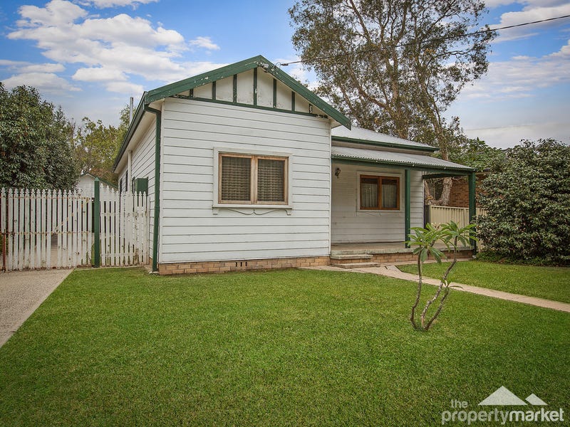 42 Warner Avenue, Wyong, NSW 2259
