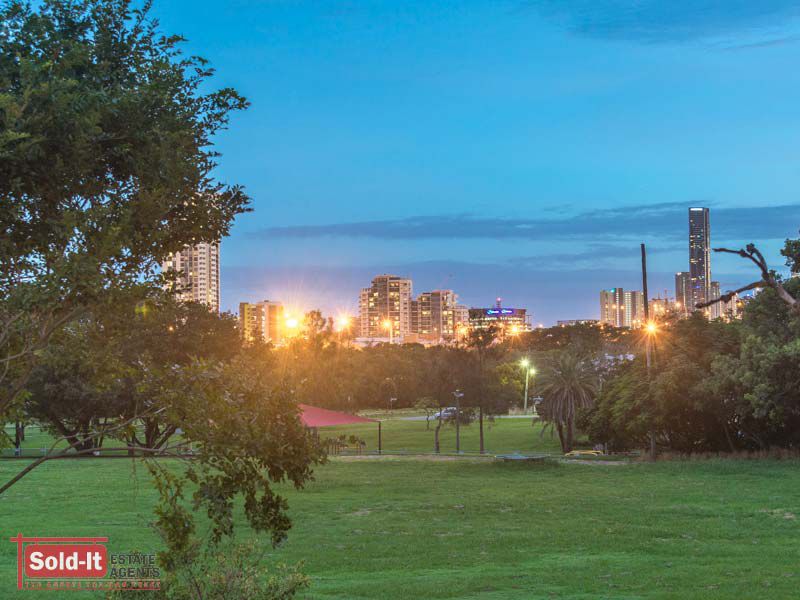 45 Cartwright Street, Windsor, Qld 4030 Property Details