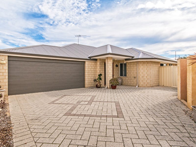 135a Safety Bay Rd, Shoalwater, WA 6169 Property Details