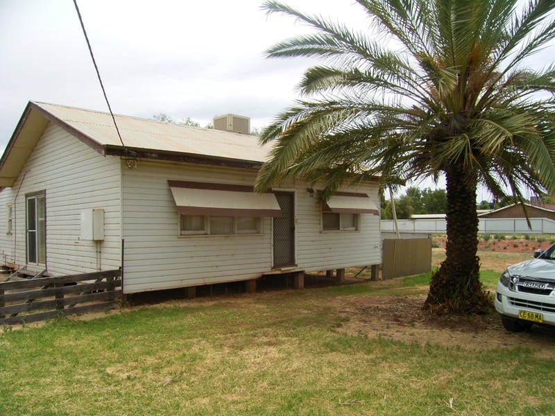 26 Holt st Lake Cargelligo NSW 2672 House for Sale