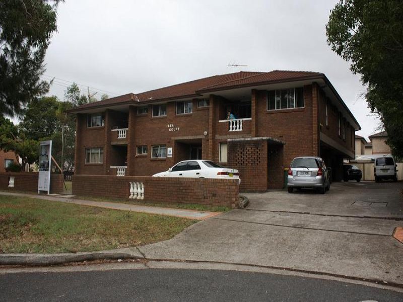 16,40 Hardy Street, Fairfield, NSW 2165 Property Details