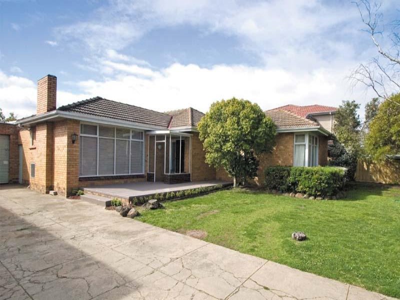 17 Deakin Street, Bentleigh East, VIC 3165 - realestate.com.au