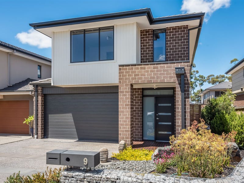 9 Dobie Court, North Geelong, VIC 3215