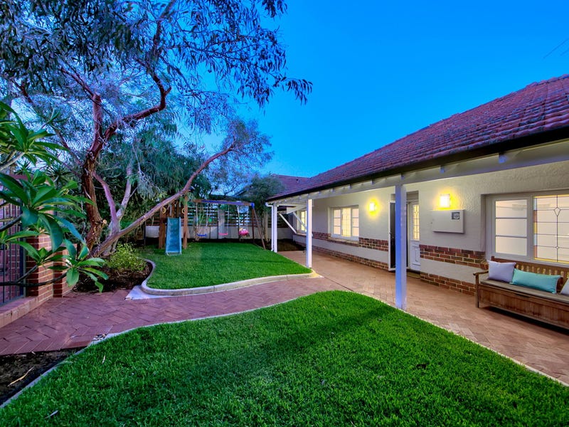 2 Buxton Street, Mount Hawthorn, WA 6016