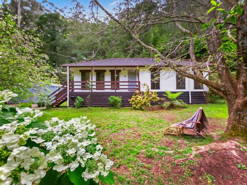 195 Woods Point Road, East Warburton, Vic 3799
