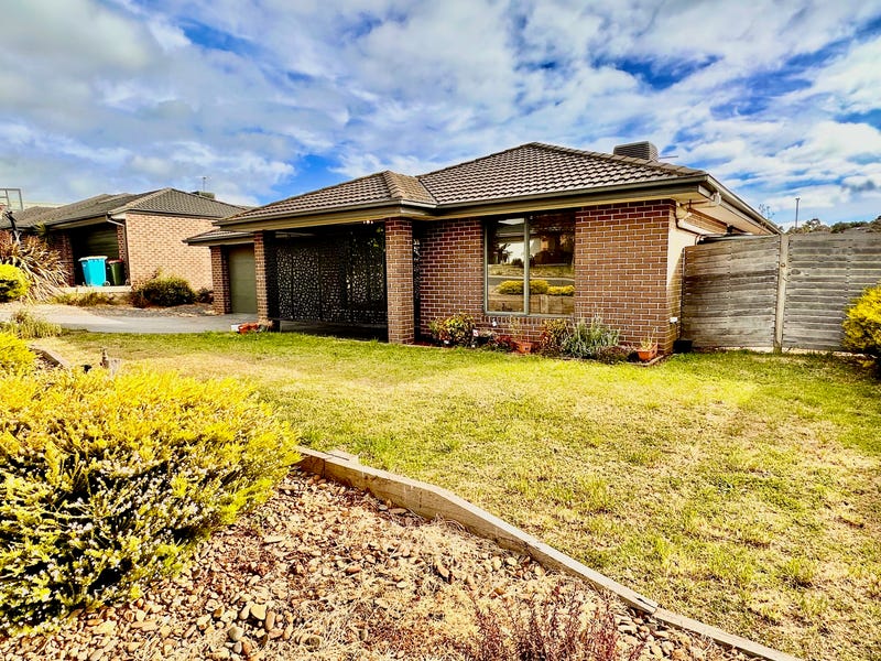 48 Pretty Sally Drive, Wallan, VIC 3756