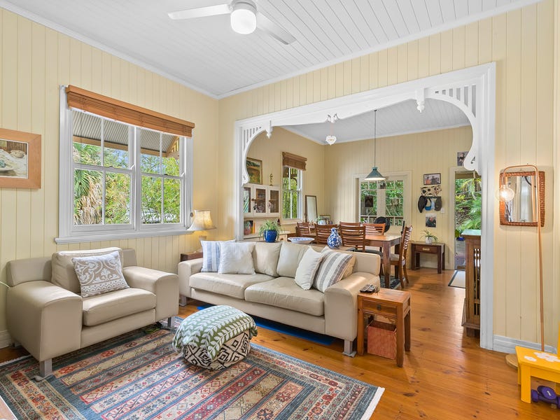 41 Warburton Street, Bardon, Qld 4065 Property Details