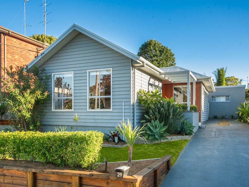 29 Kialoa Road, Woonona, NSW 2517 Property Details