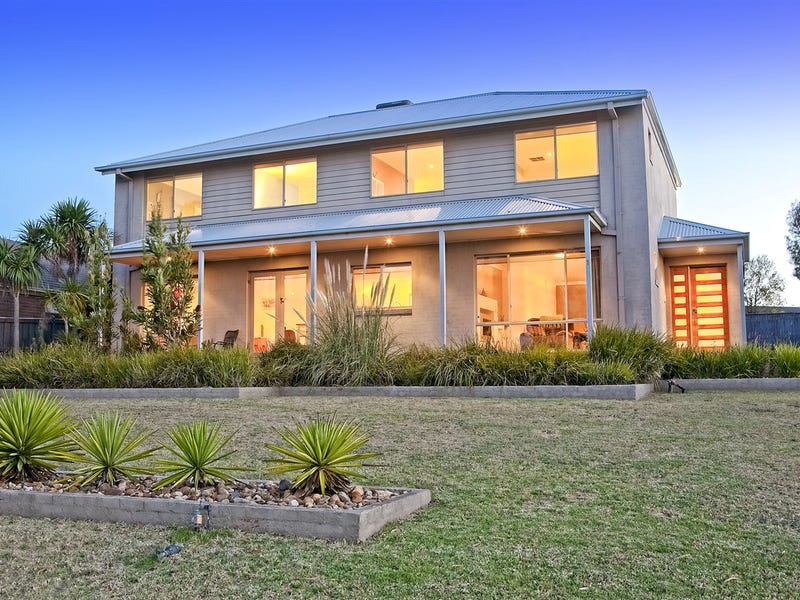 1 Collina Court, Langwarrin, Vic 3910 Property Details