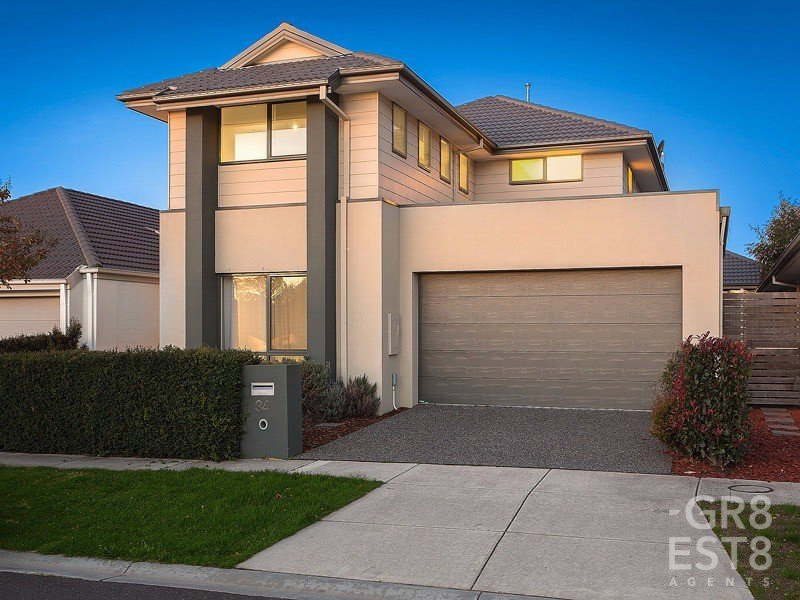 34 Meridian Circuit, Berwick, Vic 3806 Property Details