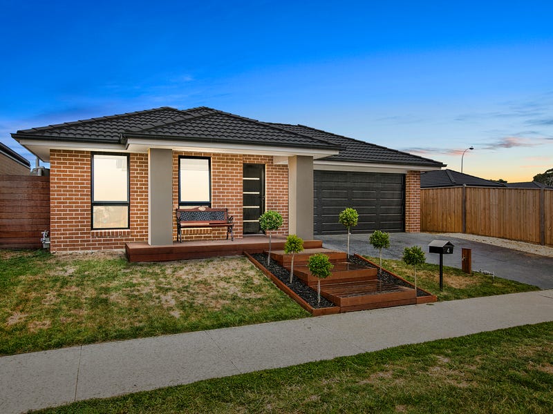 4 Mikhail Grove, Hastings, Vic 3915 Property Details