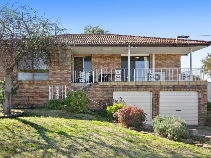 10 Cromarty Street, Quirindi, NSW 2343 House for Sale