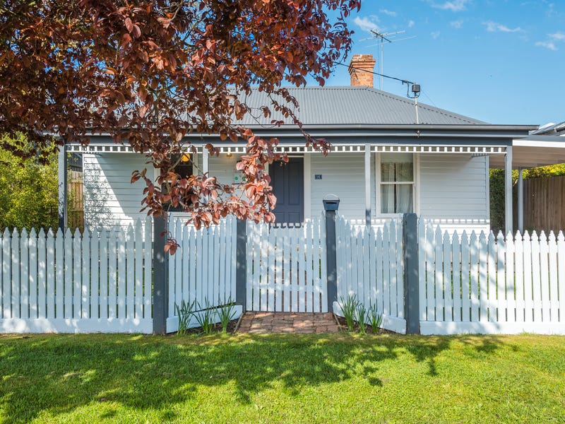 16 Powlett Street, Vic 3444 Property Details