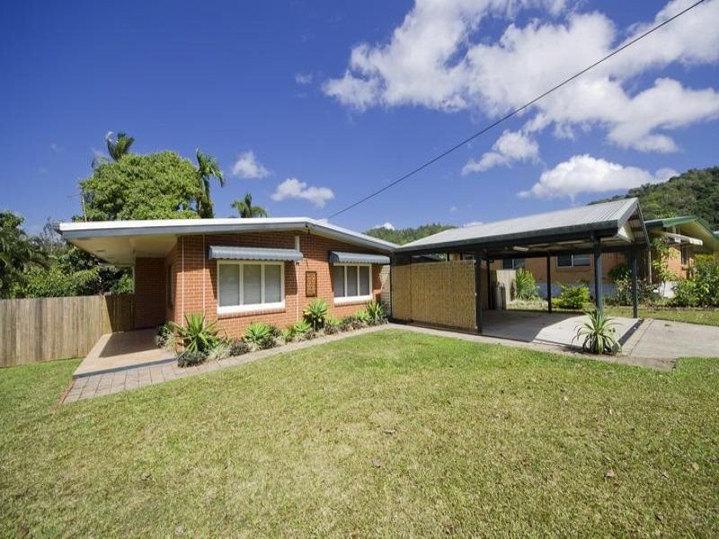 27 Kevin Street, Whitfield, QLD 4870