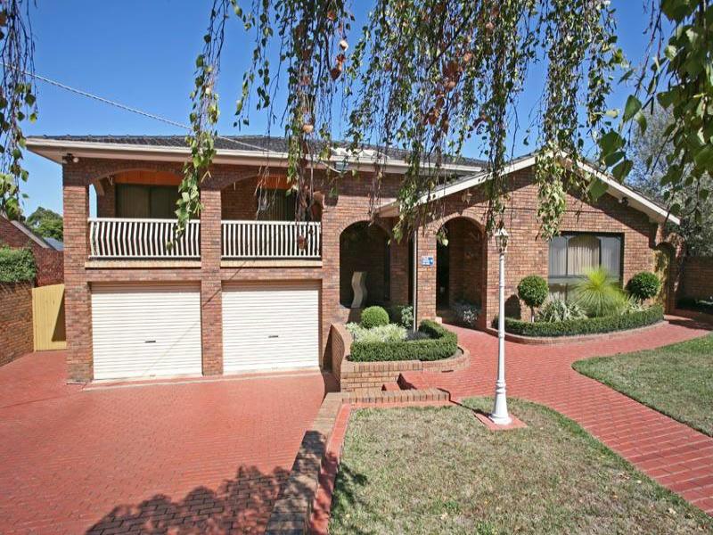 14 Palmerston Street, Berwick, Vic 3806 Property Details