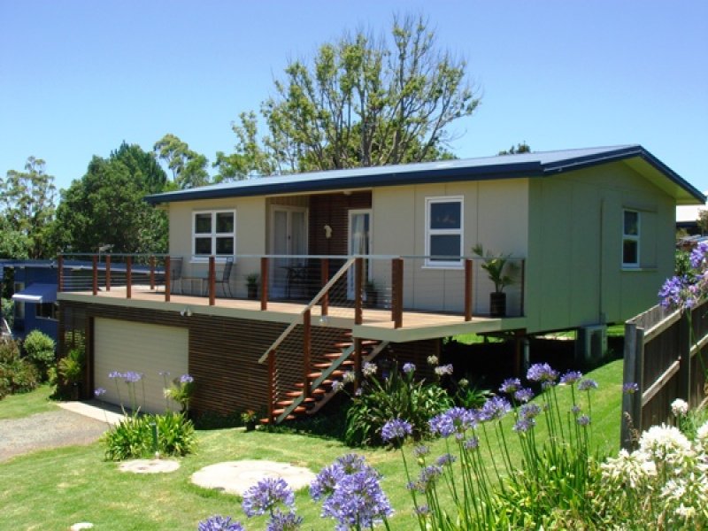 13 Lookout Parade, Tamborine Mountain, QLD 4272