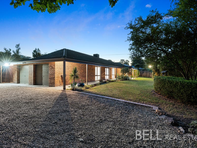 9 Mangans Road, Lilydale, VIC 3140