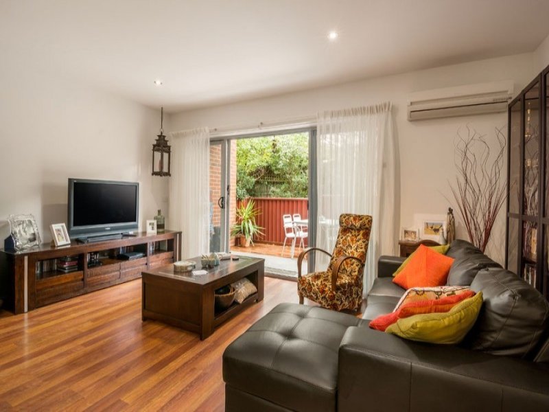 3 755 Plenty Road Reservoir Vic 3073 Property Details