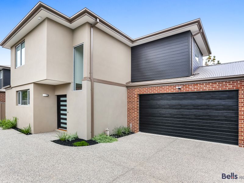 2/5 Clairmont Street, Albion, Vic 3020 Townhouse for Rent
