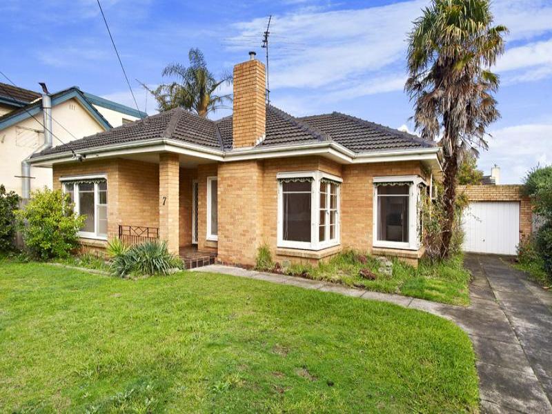 7 Lynch Street, Brighton, Vic 3186 Property Details