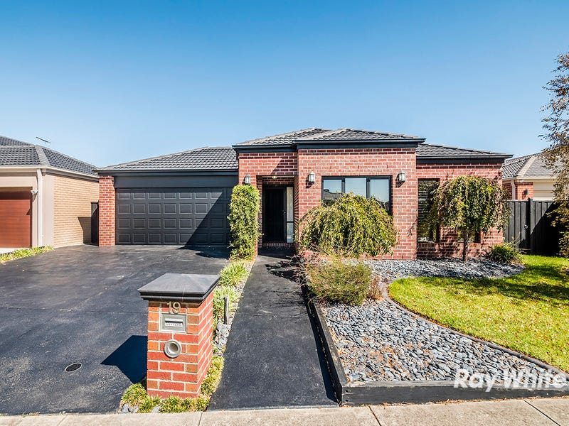 19 Beechwood Drive, Lyndhurst, Vic 3975 Property Details