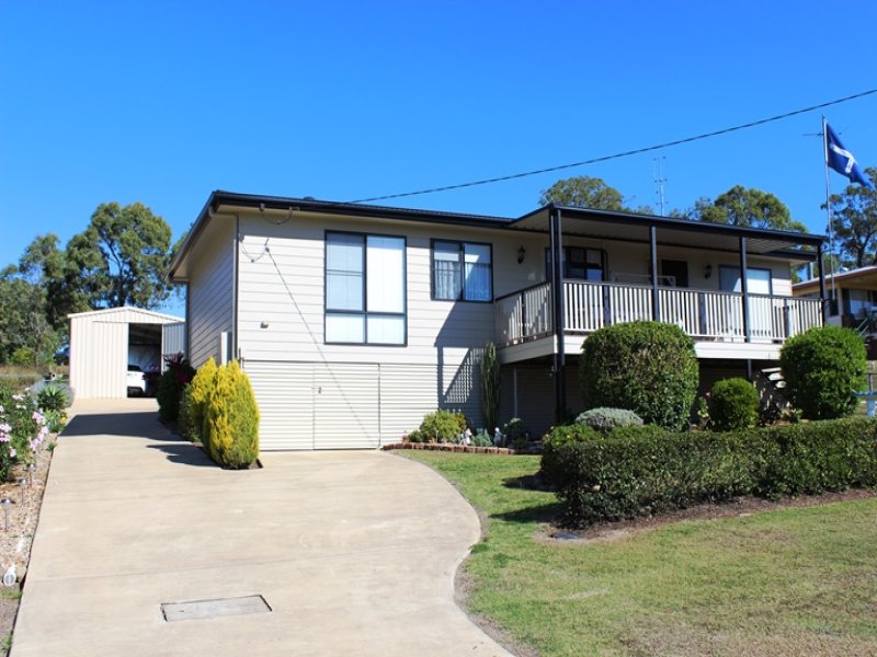 72 Fulham St, Toogoolawah, Qld 4313 Property Details