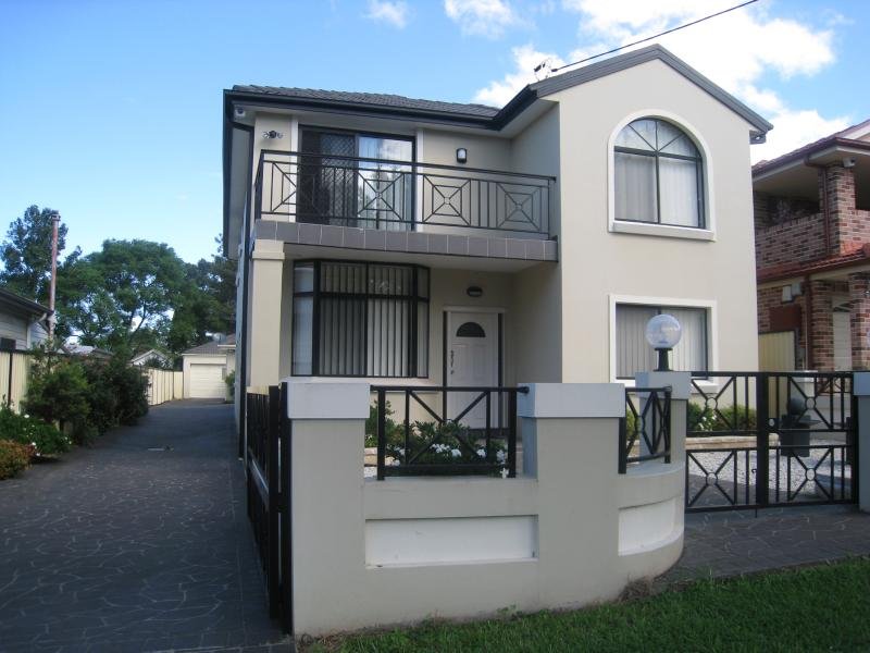 48 Irvine Street, Bankstown, NSW 2200 Property Details