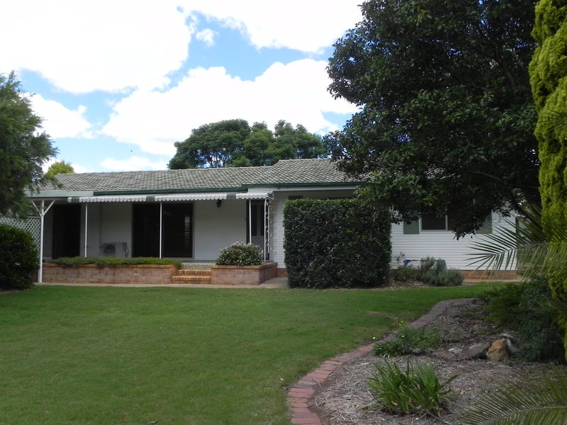 26 Bayley, Pittsworth, Qld 4356 Property Details