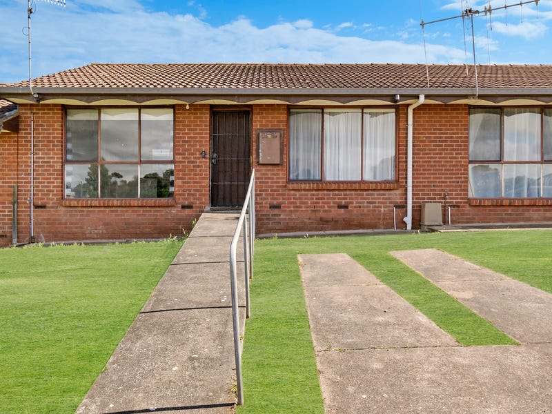 18/30 Hopetoun Road, Warrnambool, Vic 3280 Property Details