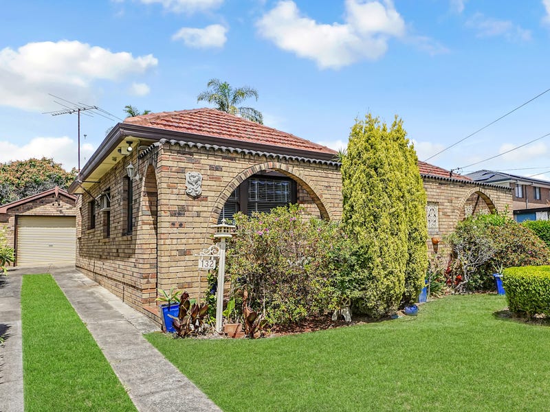 132 Charles Street, Putney, NSW 2112 Property Details