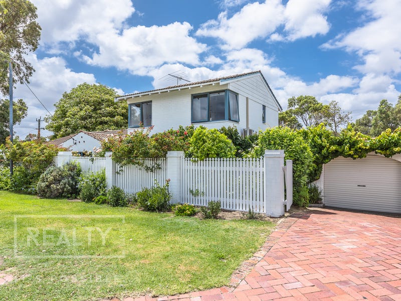 72 Lynn Street, Trigg, WA 6029 Property Details