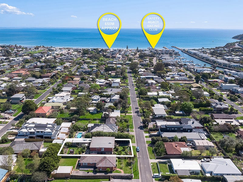 30 Iluka Street, Safety Beach, Vic 3936