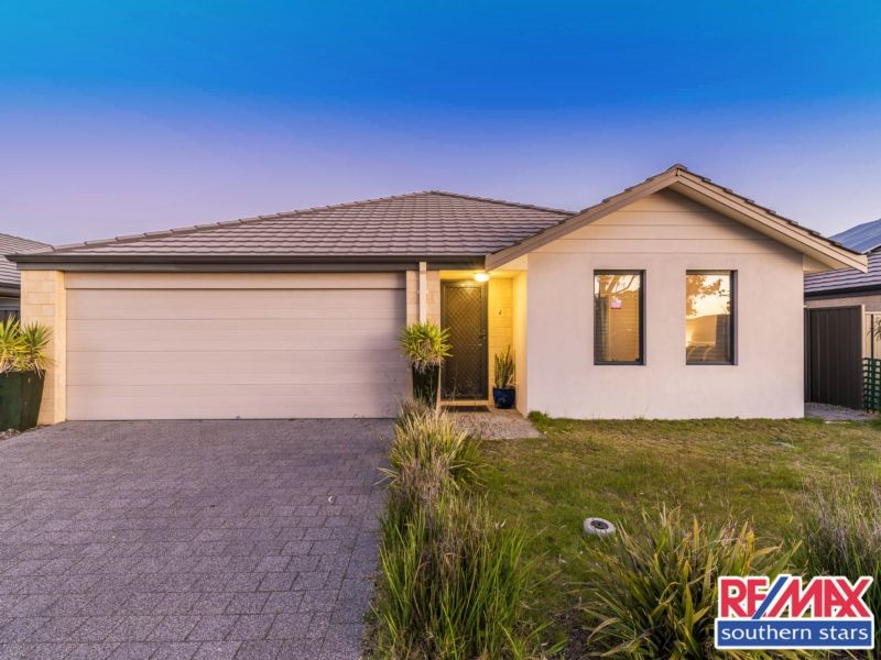 8 Catani Way, Hilbert, WA 6112 Property Details