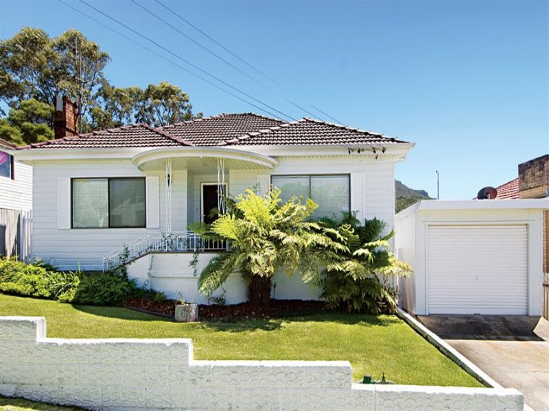 33 The Waves, Thirroul, NSW 2515