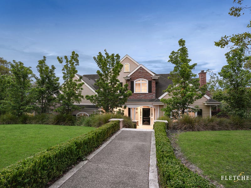 12 Amersham Drive, Warrandyte, VIC 3113