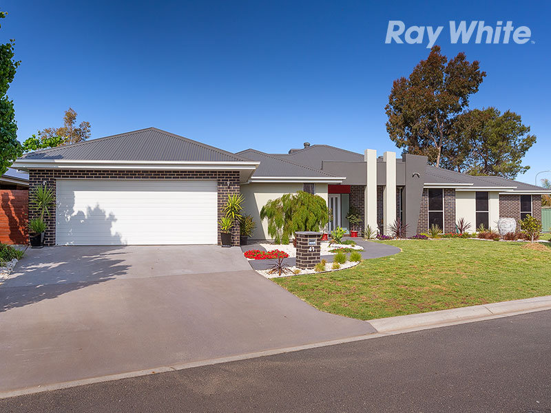41 Champions Drive, Glenroy, NSW 2640 Property Details