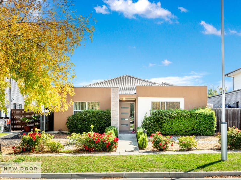 7 Poyitt Street, Franklin, ACT 2913 Property Details