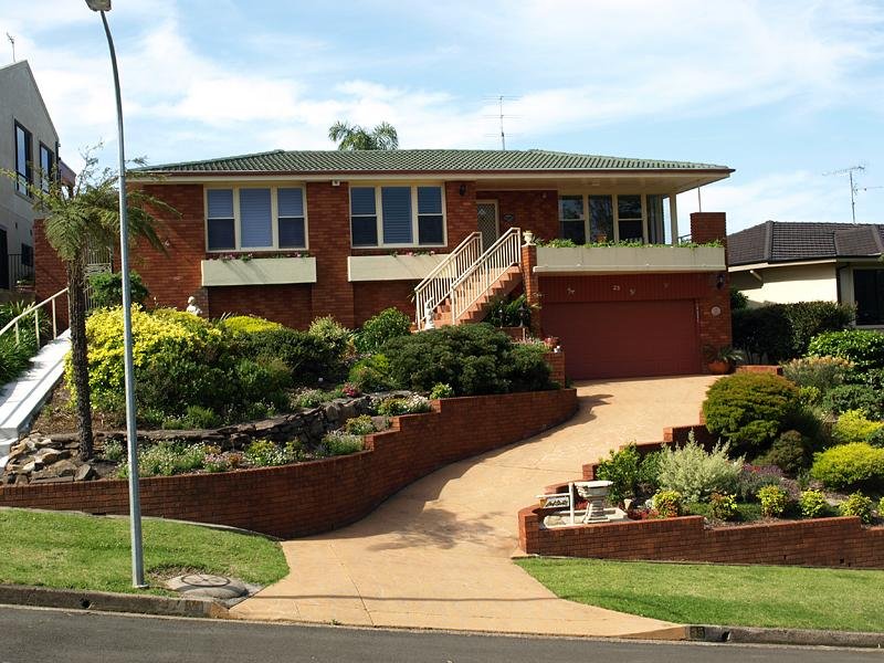 35 Sunninghill Circuit, Mount Ousley, NSW 2519