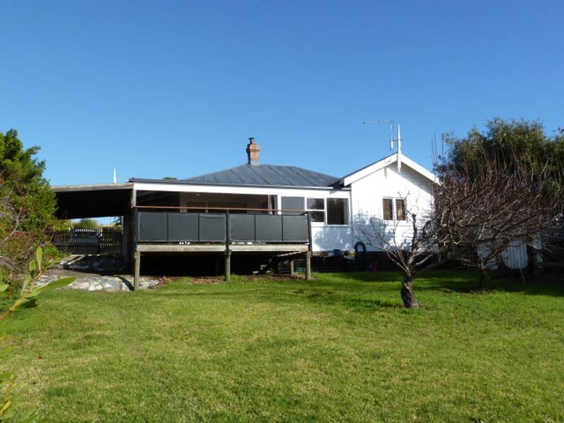 8 May Street, Bridport, Tas 7262 Property Details