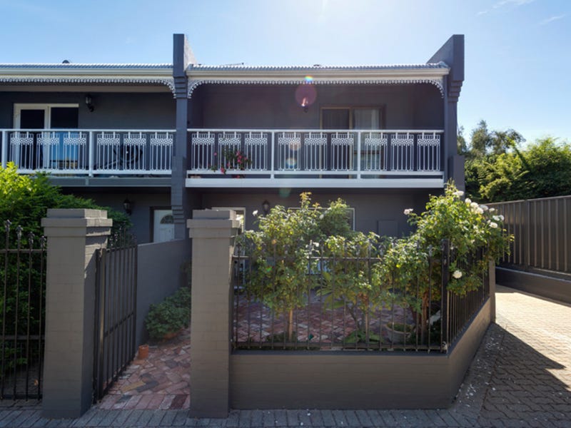 4/22 Knebworth Avenue, Perth, WA 6000
