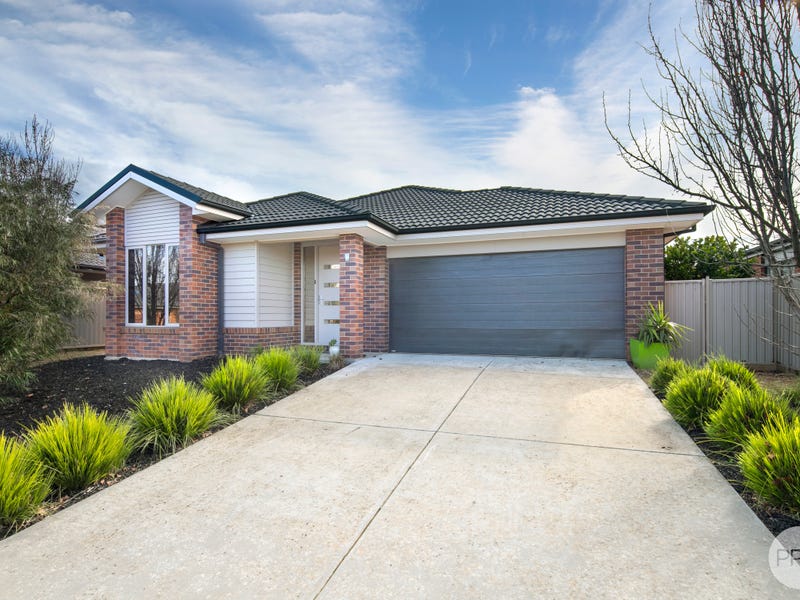 6 Stella Drive, VIC 3356