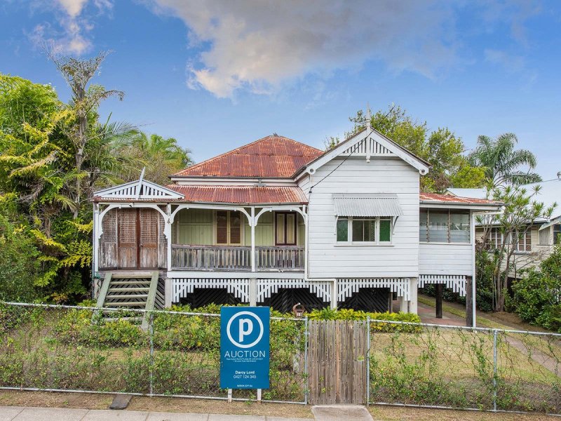 19 Qualtrough Street, Woolloongabba, Qld 4102 Property Details