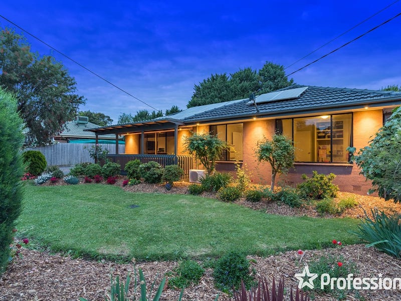 120 Carronvale Road, Mooroolbark, Vic 3138 Property Details