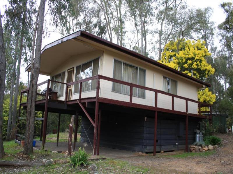 22 Outlook Drive, Jamieson, Vic 3723 Property Details