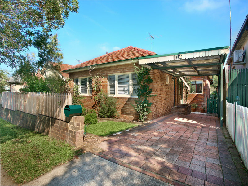 102 Queen Street, Concord West, NSW 2138